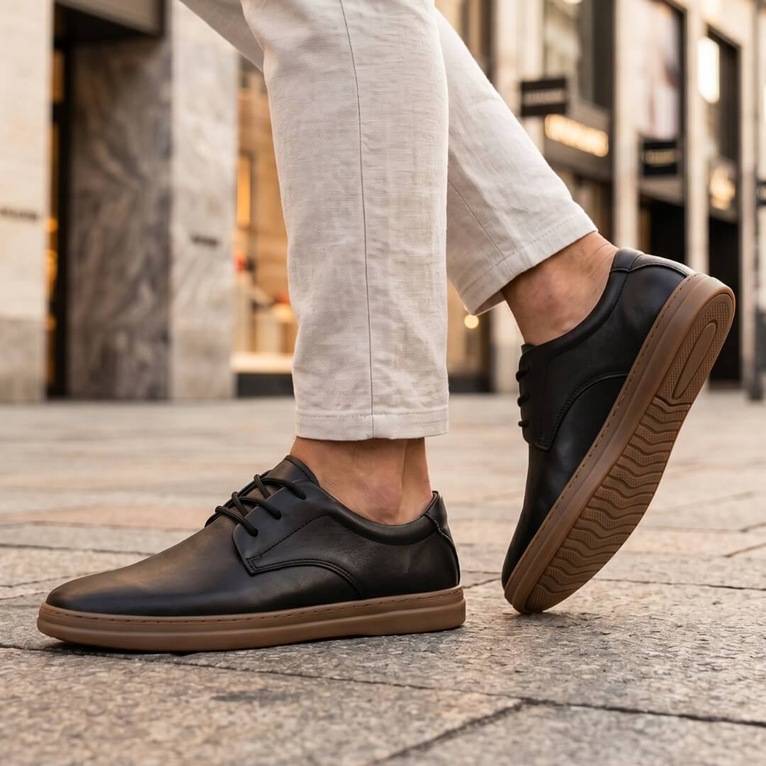 Sutton Leather Sneakers