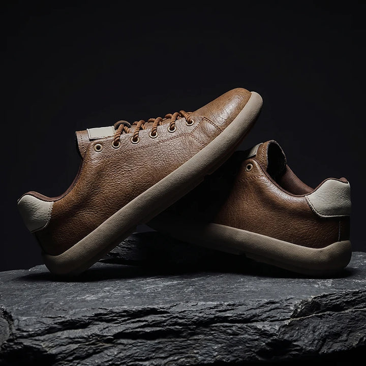 Magnus Leather Sneakers