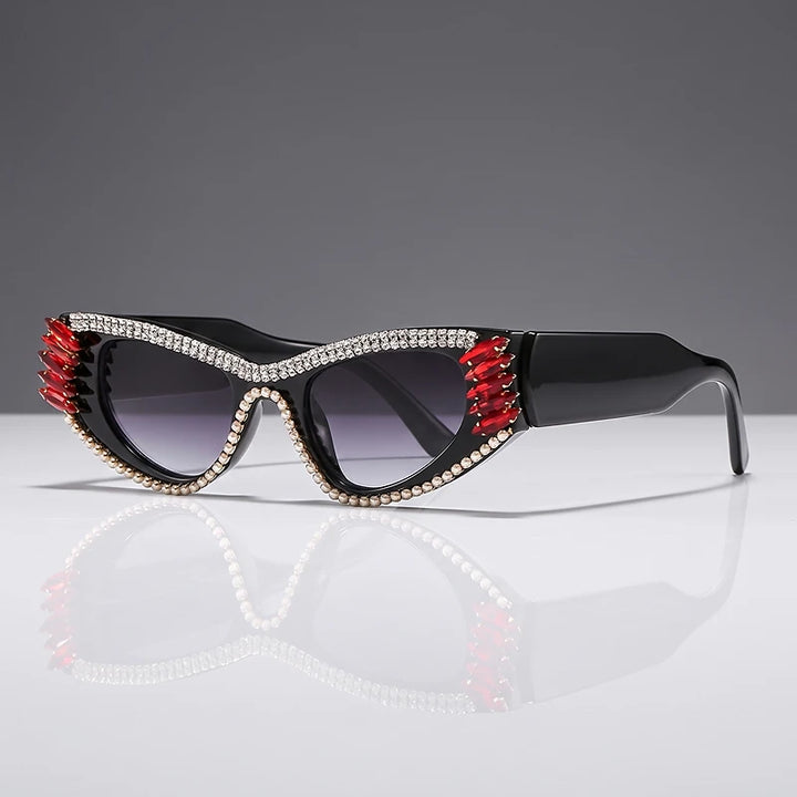 Quinn Cat Eye Sunglasses