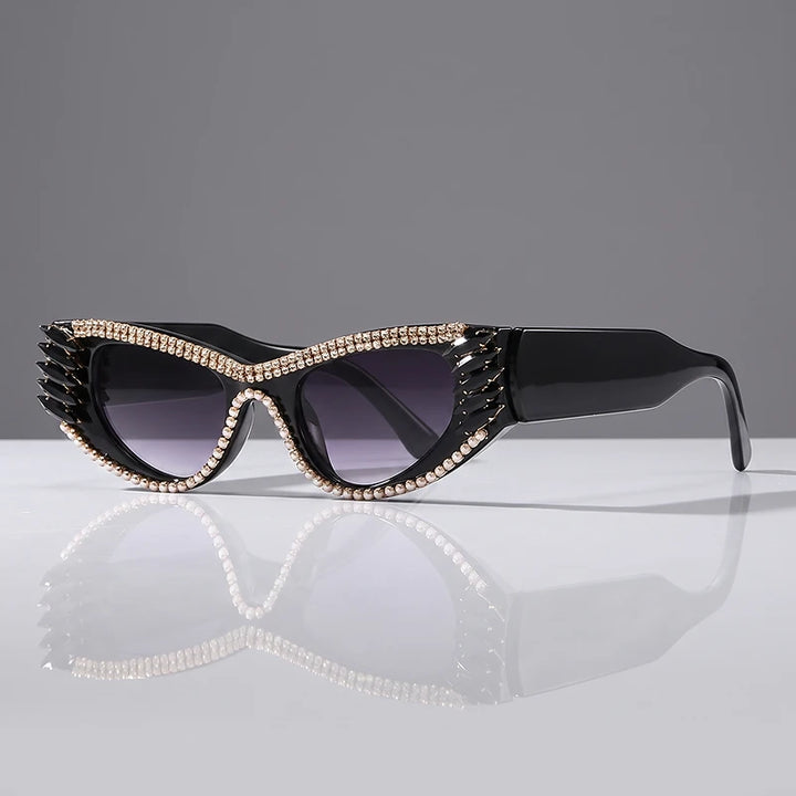 Quinn Cat Eye Sunglasses
