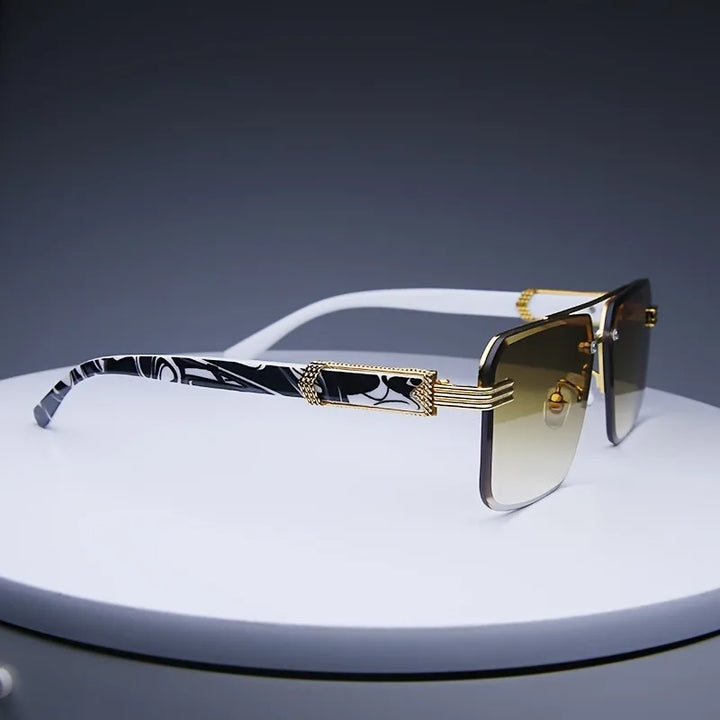 Velvéro Sunglasses - Redwood Main