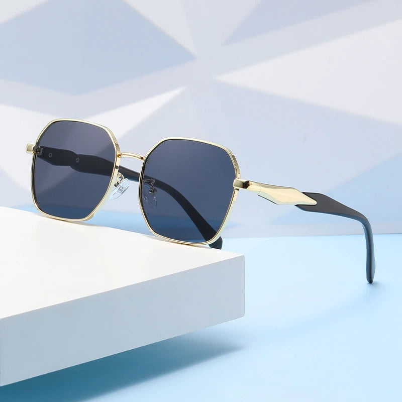 Velin Sunglasses - Redwood Main