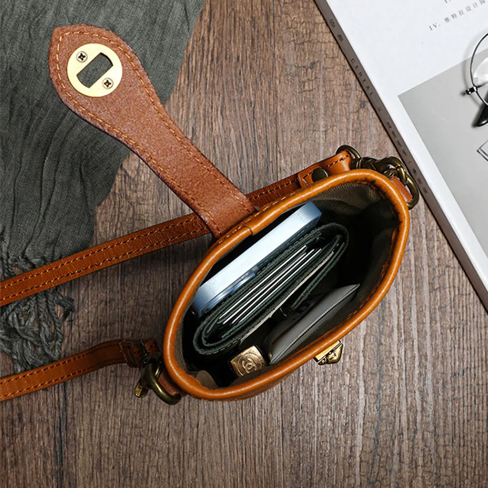 Vintage Aura Leather Bag - Redwood Main