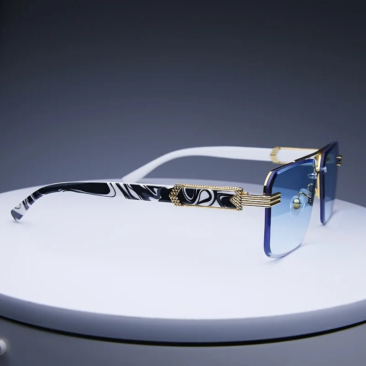 Velvéro Sunglasses - Redwood Main