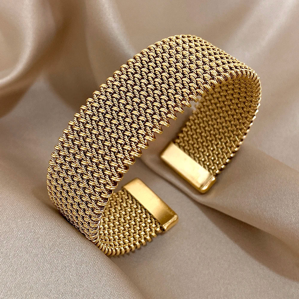 Chainmail-Inspired Cuff Bracelet - Redwood Main