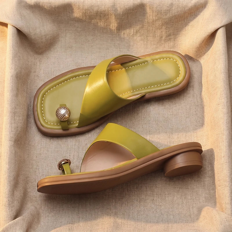 Amara Women's Toe Ring Flat Sandals - Green