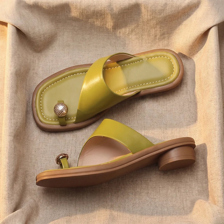 Amara Women's Toe Ring Flat Sandals - Green