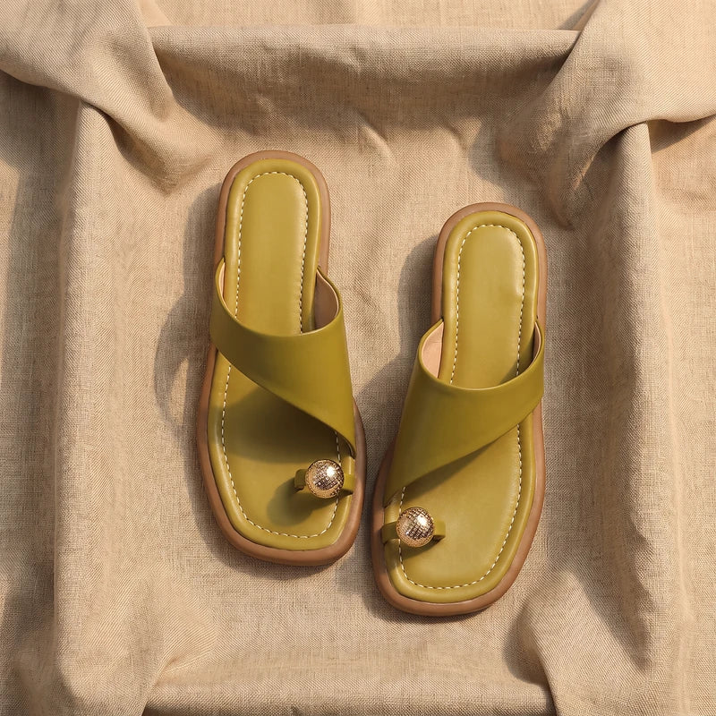 Amara Women's Toe Ring Flat Sandals - Green