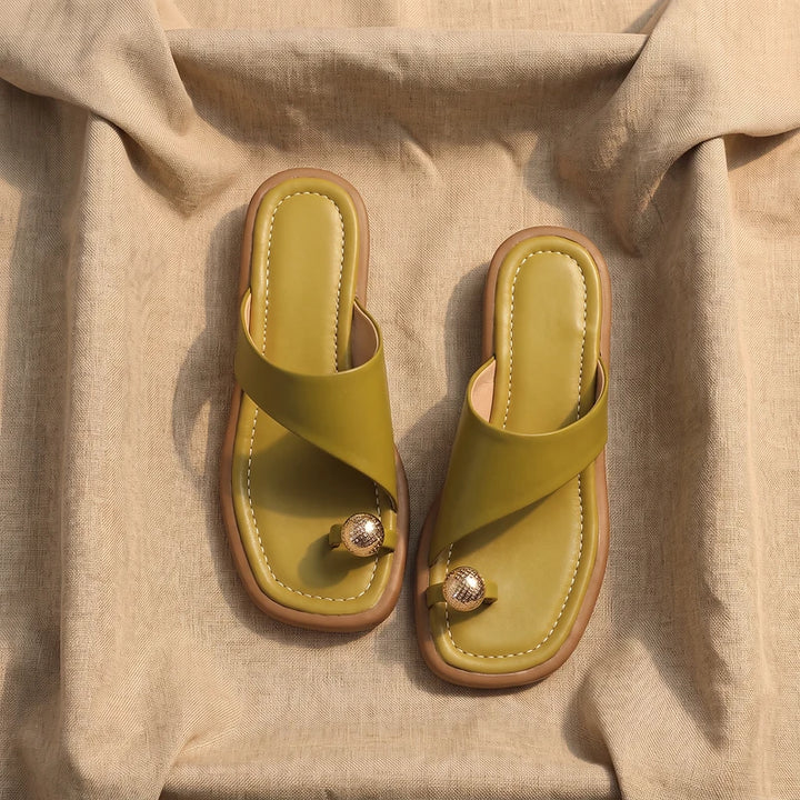 Amara Women's Toe Ring Flat Sandals - Green