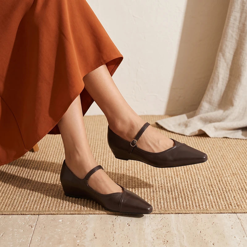 Ottilie Women's Mary Jane Flats - Brown