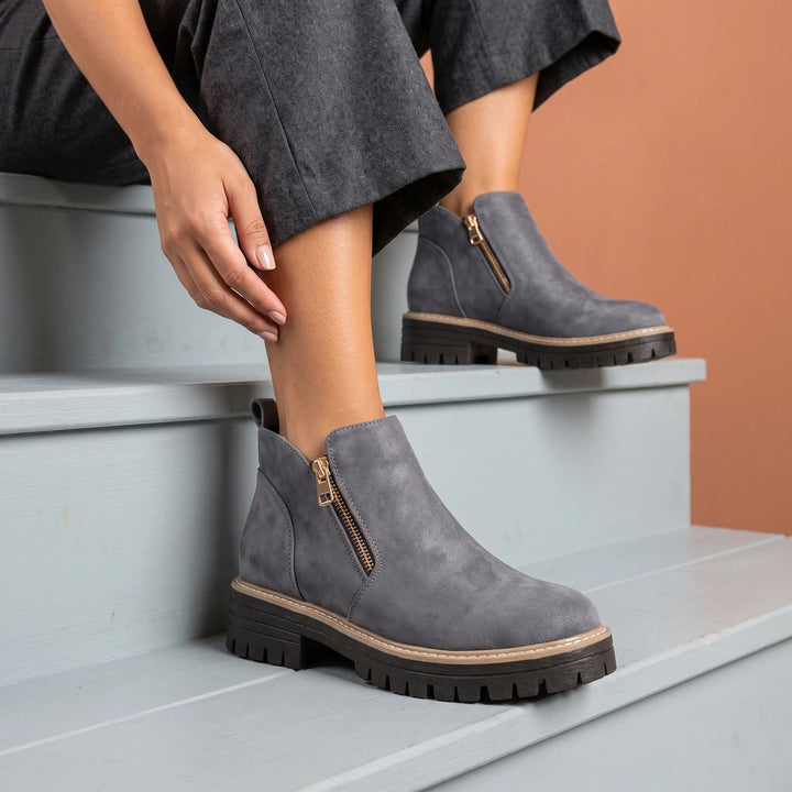 Fenna Suede Lug Sole Chelsea Boots - Gray