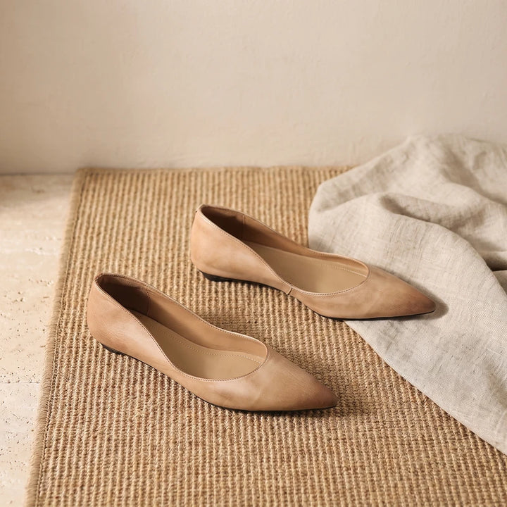 Marion Women's Pointed Ballet Flats - Apricot
