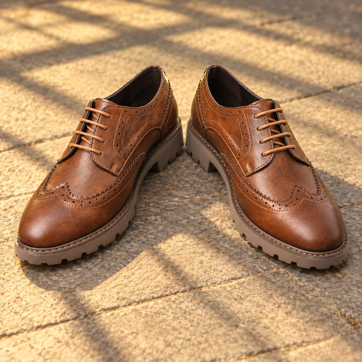 Jason Brogue Lug Sole Derby Shoes - Brown