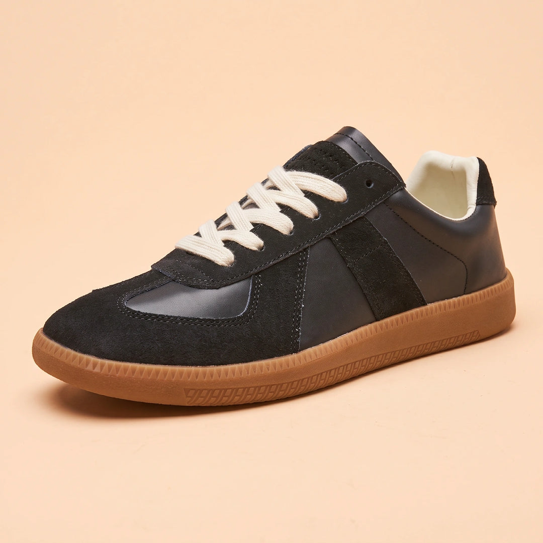 Kieran Retro Suede Trim Low Top Sneakers - Black