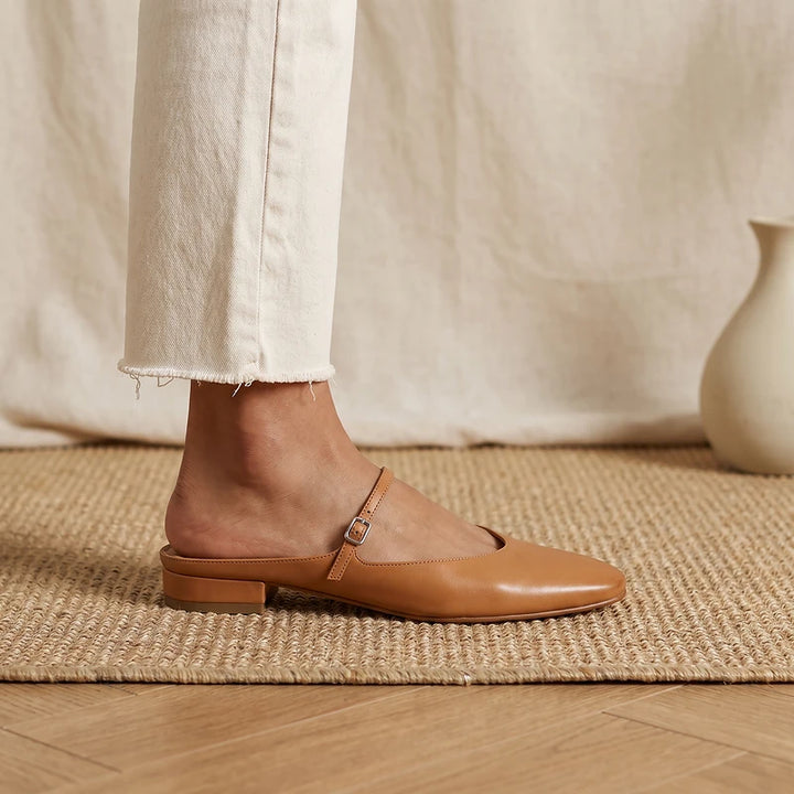Winnie Women's Leather Round Toe Mules - Apricot