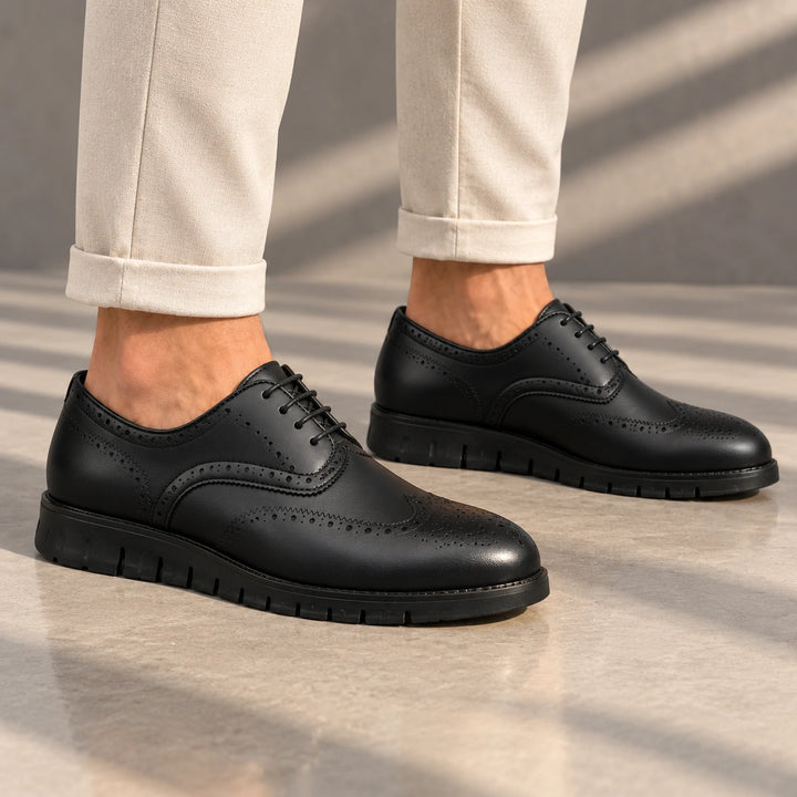 Miles Wingtip Brogue Flex Sole Oxford Shoes - Black